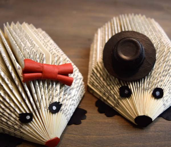 Recreate Challenge Idea Hedgehogs made from books