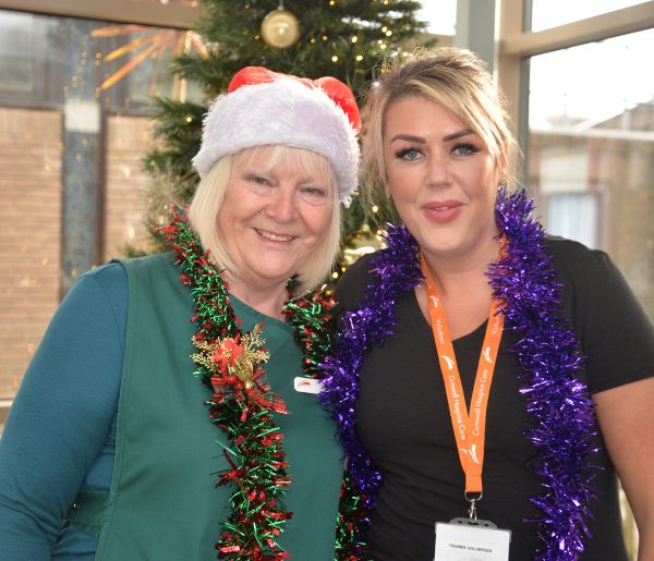 Festive Wishes Ward Volunteers