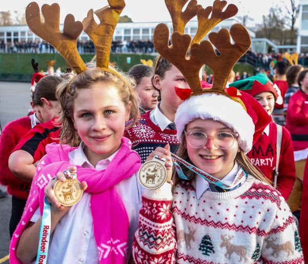 Reindeer Roundup Bodmin School Children with Medals